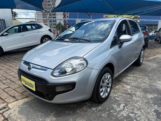 FIAT PUNTO 1.4 ATTRACTIVE 8V FLEX 4P MANUAL